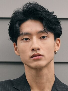 レタッチ バイ フィフス 銀座(RETOUCH by fifth) 新橋フェザーパーマルーズパーマニュアンスパーマセンターパート