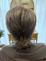ラナ(LANA) 白髪を活かしたグレージュカラー