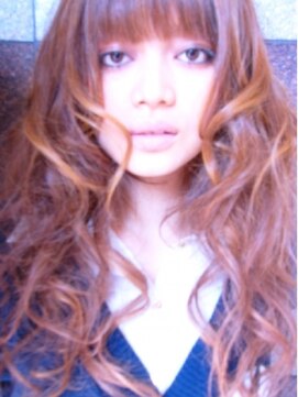 ラティオ 難波Ratio 誰もが1度は憧れるフワフワガーリーヘア