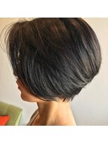 カシータフロル 守山(Casita flor)&nbsp;前下がりのボブスタイル