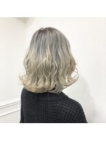 ミーナ バイ ワンズ 町田(mina by one's kyougoku) White silver 【町田・海老名・相模原・大和・本厚木】