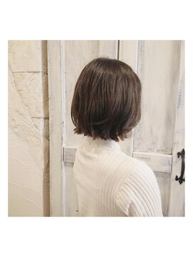 ルパラディ(leparadis) ナチュラル丸みボブ