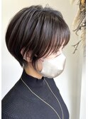 大人可愛い20代30代40代小顔ショートボブ丸み前下がり
