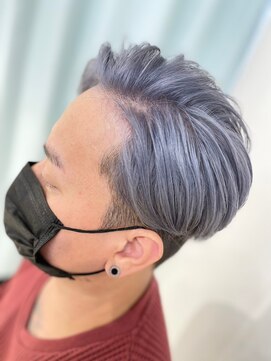 ヴィ 大宮(Vii) ダークアッシュ/カルマパーマ/アッシュブラック[メンズ/大宮]