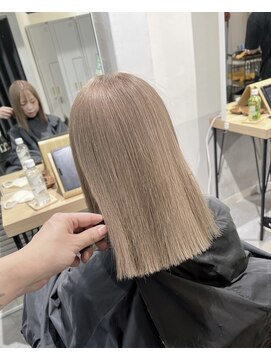 ピヨン 心斎橋(piLLon) Wカラー☆ミルクティーベージュ