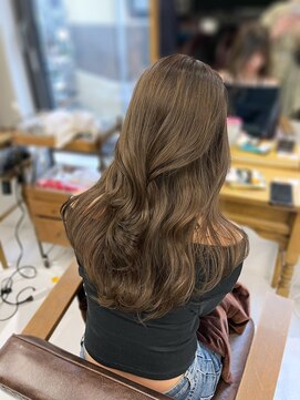 ハピネス 梅田茶屋町店(HAPPINESS) 韓国レイヤーロング ブリーチなしダブルカラー オリーブベージュ
