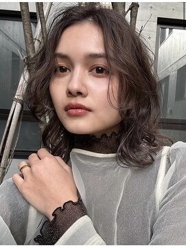 アースオーセンティック 熊本長嶺店(EARTH Authentic) ミディアムレイヤー