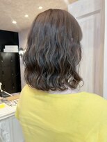 キャアリー(Caary)&nbsp;福山オリーブグレージュ楽チンパーマスタイルイルミナカラー20代