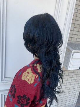 シャルティア(SHALLTIA) ブルーブラック【山口市美容室】【山口市ロングウルフ】