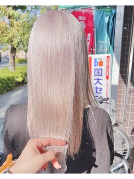 モアムー(Moremuu) 【りえ】ホワイトカラー