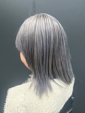 サラ ビューティ サイト 春日(SARA Beauty sight) アイスシルバー/ハイトーン/ブリーチカラー