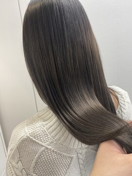 アラナ 薬院(alana) 質感改善トリートメント《乾かすだけでキマる》