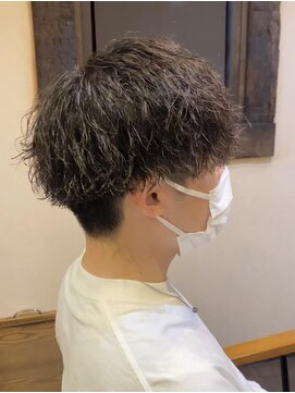 エトランジェ(Etrange) ツイスパ/メンズパーマ/無造作パーマ