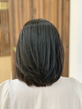 クオリス 上板橋店(QUALIS) 20代30代大人美人小顔ブリーチなし韓国ヘアアッシュブラック