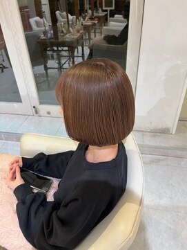 スペックホルダーミミ(Spec Holder mimi) 韓国風巻き ボブカット くすみカラー