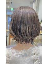 フーチー クーチー アマティー 豊中店(FUCHI KUCHI amati)&nbsp;@fuchi_kuchi.okada［豊中,髪質改善/黄金比くびれ美人ボブ］