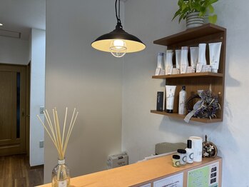 HAIR SALON HOTTA【ヘアサロンホッタ】