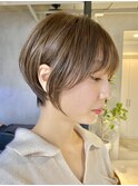 調布レイヤーミディアムショートボブウルフミニボブベージュ前髪