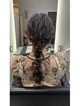 セカンド 鴨江店(2COND) ゆるふわ編みおろしアレンジ