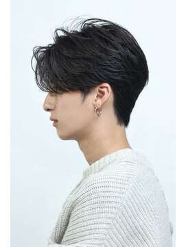 リップス 吉祥寺店 (LIPPS) センターパート　毛流れ　ニュアンスパーマ