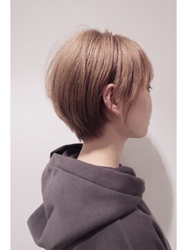 メモリーズ 水天宮前店(Memories) 前下がり小顔マッシュショートボブひし形30代40代髪型改善