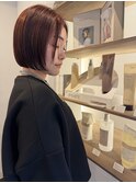 大人の大人の赤系ブラウンボブ