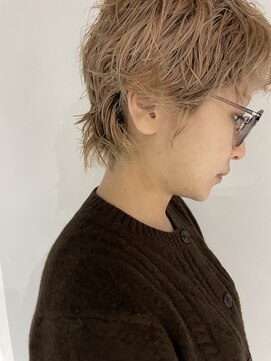 バックボッカー(BACK BOCKER) クセを生かしたショート