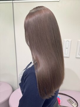 ジーナリア(Xena ria) 《rena》冬にオススメグレージュ