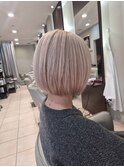 ホワイトベージュ