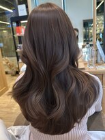 バイオレット ヨコハマ(Violet Yokohama)&nbsp;ハイレイヤーカットモカブラウンマロンベージュ顔まわりKA-129