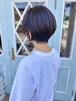 ランダーブルー(LANDER BLUE)&nbsp;ショートヘア/地毛ハイライト/丸みショート/大人ショート
