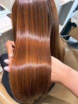 ルトワフクロマチ(Lutowa Fukuromachi) ダークパープル/ナチュラルショート/夏のヘアアレンジ/袋町