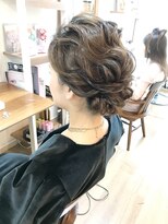ロカット サロン(Roquat Salon)&nbsp;ロングシニヨンアレンジ【ヘアアレンジ　立川/立川南/八王子】