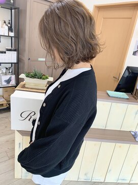 ヘアー アトリエ アンジー(Hair Atelier Angee) イルミナアッシュベージュカラー