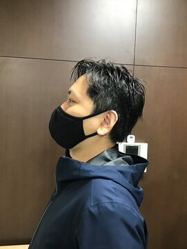 サロンドチャンピオン(SALON DE CHAMPION) 耳だしカット