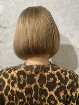 トリコ ショップアンドヘアサロン(tricot shop hair salon) 透明感切りっぱなしボブ