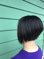 美容室アール&nbsp;前下がりショート