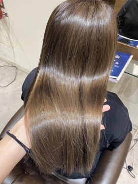 ハートライン(hair bridal Heart Line) ULTOWAトリートメント透明感カラー