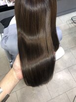 フィーカ(Fiika)&nbsp;高濃度水素カラー×カーキグレージュ【肥後橋駅/髪質改善】