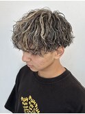 ツイストスパイラル ツイスパ ハイライト ホワイトメッシュ 新宿