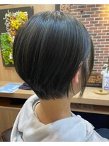 エルバイシオン(aile by sion)&nbsp;カーキベージュ×ショート