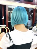 ヲタク(wotaku.)&nbsp;ターコイズブルーカラーミニボブハイトーンブリーチ水色カラー