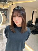 ★小顔に見せるヘアワンレンレイヤー黒髪カタログネビージュ艶髪