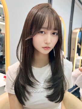 ロール 博多(Role) レイヤーカット/韓国ヘア/髪質改善/顔周りカット/前髪カット