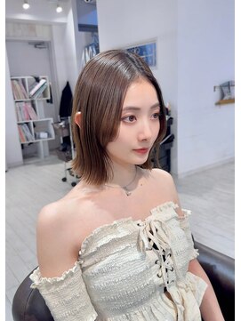 レイラバイアフロート 吉祥寺(Lila by afloat) 切りっぱなしボブ/外ハネボブ/ストレートボブ