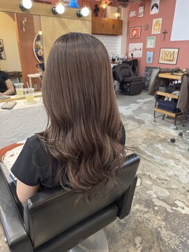 チャプター 問屋町(chapter) ブリーチなしミルクティーブラウン顔周りレイヤーカット韓国ヘア