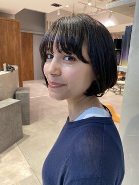 ビュートリアム 南青山(BEAUTRIUM) 冬こそ透明感たっぷりカラー/顔周りが可愛いフェイスレイヤー