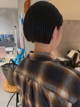 ハウ 心斎橋(how) 20代30代40代冬カラースーパーミニボブ×艶髪透明感カラー