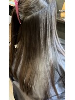 ミュー(m)&nbsp;自然なツヤ髪♪柔らか縮毛矯正