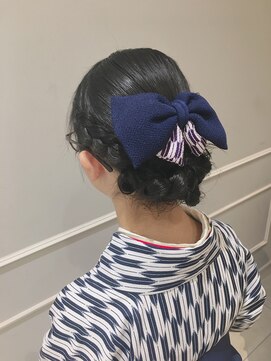 ネオリーブギンザ 銀座店(Neolive GINZA) 小学生 袴着付 ヘアセット 卒業式